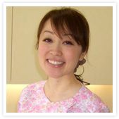 増野 綾子